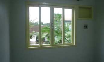 Imagem 3: Kitinete térrea, um quarto. Para uma pessoa. Não fumante. Local Familiar. Bom Retiro