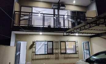 Imagem: Linda casa triplex reformada e pronta para