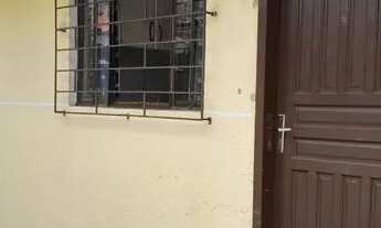 Imagem: Casa mobiliada Xaxim quarto/cozinha/banheiro