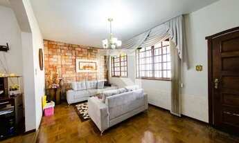 Imagem 2: Casa para Aluguel - Álvaro Camargos, 3 Quartos, 201 m2