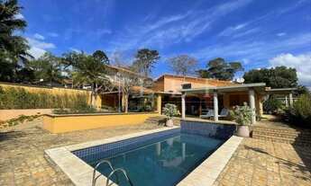 Imagem: Condomínio de alto padrão mais próximo