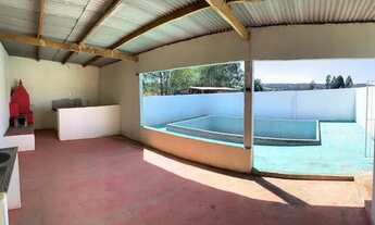 Imagem 7: Chácara 2000m², Casa, Piscina, Área Gourmet, Fogão a Lenha, 2km Aragoiânia