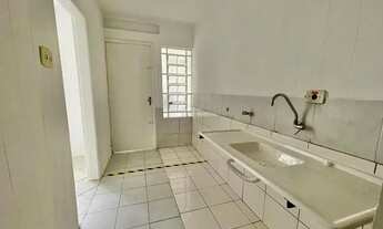 Imagem 2: Casa para aluguel tem 110 metros quadrados com 4 quartos em Centro - Taubaté - SP