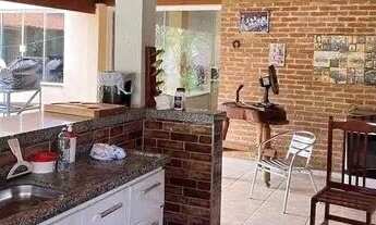 Imagem 3: Casa para venda possui 215 metros quadrados com 3 quartos em Novo Horizonte - Serra - Espí