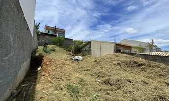 Imagem 2: Ótimo imóvel à venda no bairro Lot. Jardim Botânico, em Potecas São José.<br><br