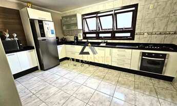 Imagem 4: Sobrado semi mobiliado no bairro De Lazzer!