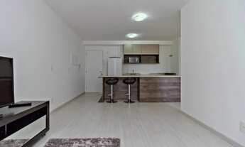 Imagem 4: Apartamento com 1 dormitório para alugar no bairro Água Verde - Curitiba/PR