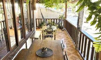 Imagem: 4 Casas independentes À Venda por R$ 1.400.000,00