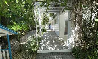 Imagem 4: Casa espetacular vista mar com 7 suítes à venda, 970m² -Praia Brava, Florianópolis/SC