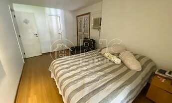 Imagem 5: Imóvel para venda possui 378 metros quadrados com 4 quartos em Laranjeiras - Rio de Janeir