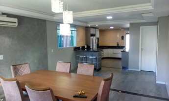 Imagem: Imóvel para venda tem 245 metros quadrados