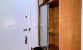 Imagem 7: Frente com sacada