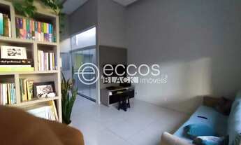 Imagem 2: Casa à venda, 4 quartos, 1 suíte, 2 vagas, Jardim Europa - Uberlândia/MG