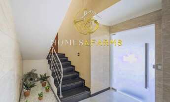 Imagem 4: Sobrado à Venda no Portal do Sol I - 3 Suítes, Piscina e Quiosque ? Goiânia-GO