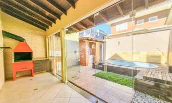 Imagem 7: Casa Sobrado semimobiliada 4 dormitórios, suíte, closet, sótão, lareira, churrasqueira, pi