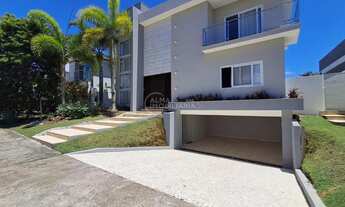 Imagem 2: Casa com 4 Quartos, sendo 3 Suítes, Porteira Fechada, de Alto Padrão à Venda no Alphaville