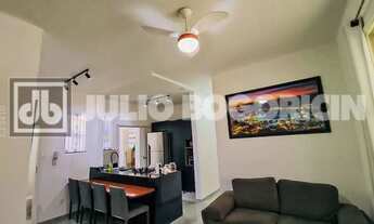 Imagem 2: 2 QUARTOS - REFORMADO - 2 VAGAS - CONDOMINIO BARATO