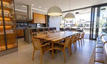 Imagem 6: Casa beira lago, mobiliada, à venda no Condomínio Malibu 5 suítes, 430m² REF