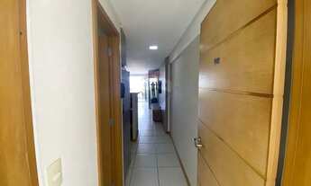 Imagem 2: Flat de Alto Padrão Beira-Mar com Vista para o Mar