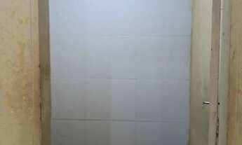 Imagem 3: Aluga-se kitnet Quarto com aluguel por R$700 /mês