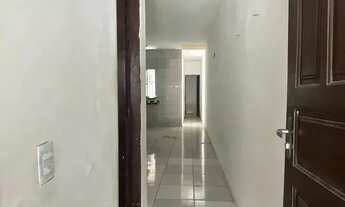 Imagem 3: Casa à venda com 2 quartos, suíte, closet e quintal, R$ 140.000