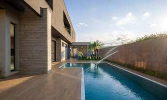 Imagem 4: SOBRADO NOVO com 4 SUÍTES, CLOSET, PISCINA, ESPAÇO GOURMET à venda no condomínio VALE DAS