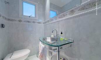 Imagem 5: Maravilhoso sobrado com 4 suítes , Piscina, Sauna e Pomar a venda em ótima localização no