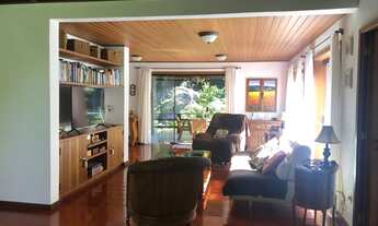 Imagem 6: Casa com 4 suítes - B. Rocio - Petrópolis, RJ