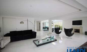 Imagem 3: CASA EM CONDOMÍNIO - ALPHAVILLE - SP