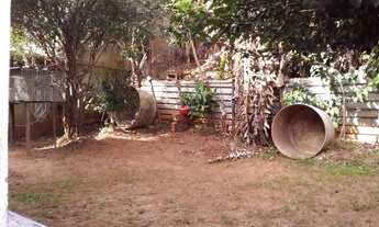 Imagem 5: Casa 190 m², dois andares, 3 quartos, duas vagas de garagem e ponto de comércio por 350 mi