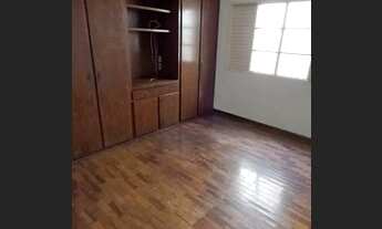 Imagem 5: Vende se excelente casa colonial em ótimo bairro central fácil acesso a tudo