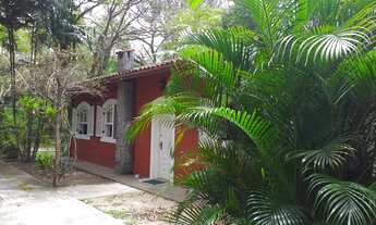 Imagem 3: Sítio com 4 quartos em condomínio, casa ampla