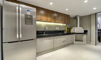 Imagem 7: Apartamento à venda ou locação, 482m² de Área Útil, recém reformado e mobiliado, há 7 minu