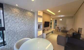 Imagem 4: Villa francesa - 2 quartos - Suíte - Nascente - Andar alto - Varanda - 80m²