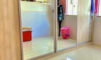 Imagem 6: Casa para venda possui 200 metros quadrados com 3 quartos em Centro - Ubatuba - SP