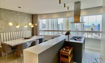 Imagem 6: Apartamento à Venda com 03 Suítes e 03 vagas mobiliado