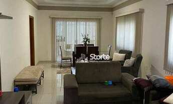 Imagem 2: Casa com 3 dormitórios à venda, 200 m² por R$ 950.000,00 - Lagoinha - Uberlândia/MG