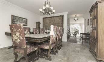 Imagem 3: Sobrado á venda com 4 dormitórios com suíte, 4 vagas com edícula ao lado da Av Sumaré