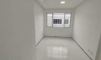 Imagem 2: Apartamento para aluguel possui 42 metros quadrados com 2 quartos em Lírio do Vale - Manau