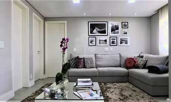 Imagem 2: Apartamento à venda, 82m² com 2 dorms sendo 1 suíte, sala integrada com varanda envidraçad