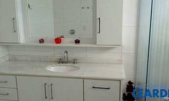 Imagem 4: CASA EM CONDOMÍNIO - ALPHAVILLE - SP