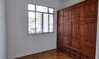 Imagem 5: Apartamento para aluguel possui 65 metros quadrados com 3 quartos no Grajaú - Rio de Janei