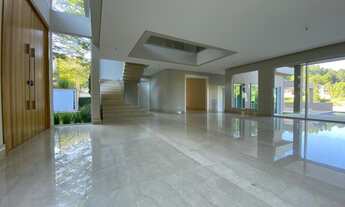 Imagem 7: Linda casa em Alphaville locação ou venda 5 suítes