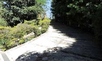 Imagem 2: Casa no Cond.Vila Real do Moinho Velho - Estilo e Privacidade! 2 Lotes