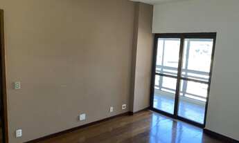 Imagem 2: Apartamento para venda possui 119 metros quadrados com 3 quartos em Várzea - Teresópolis