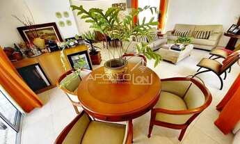 Imagem 4: Amplo apartamento no Embaré ao lado da Praia com 3 vagas