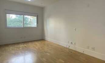 Imagem 2: Apartamento no Panamby de 440m com 4 suítes e 4 vagas