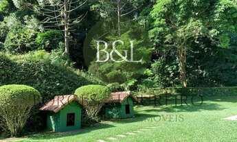 Imagem 4: PETRóPOLIS - Casa Padrão - Carangola