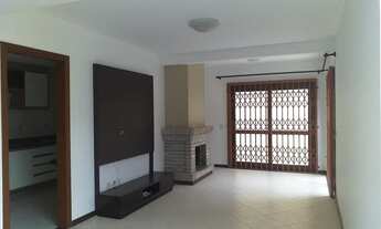 Imagem 7: 1566 - Casa no Bairro IPANEMA com 200,00 m2, 3 dormitórios, 1 suite, sala de estar, sacada