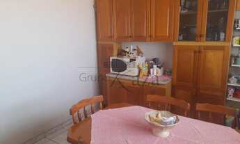 Imagem 6: Casa para venda tem 224 metros quadrados com 2 quartos em Jardim das Indústrias - Jacareí